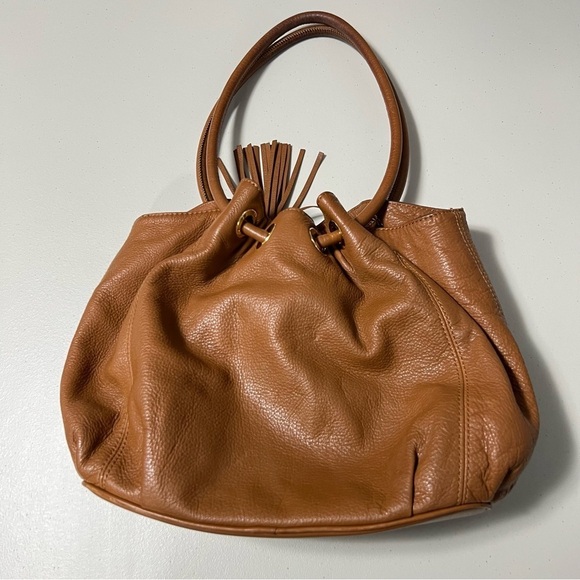 MICHAEL KORS Soft Pebbled Leather Ring Handle Bag - Picture 3 of 15